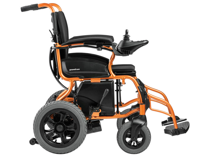 Carrozzina elettrica pieghevole Yuwell D130HL con ruote posteriori 30 cm