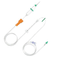 Deflussore B.Braun Infusomat Space Line: perforatore, segmento pompa e prolunga verso il paziente