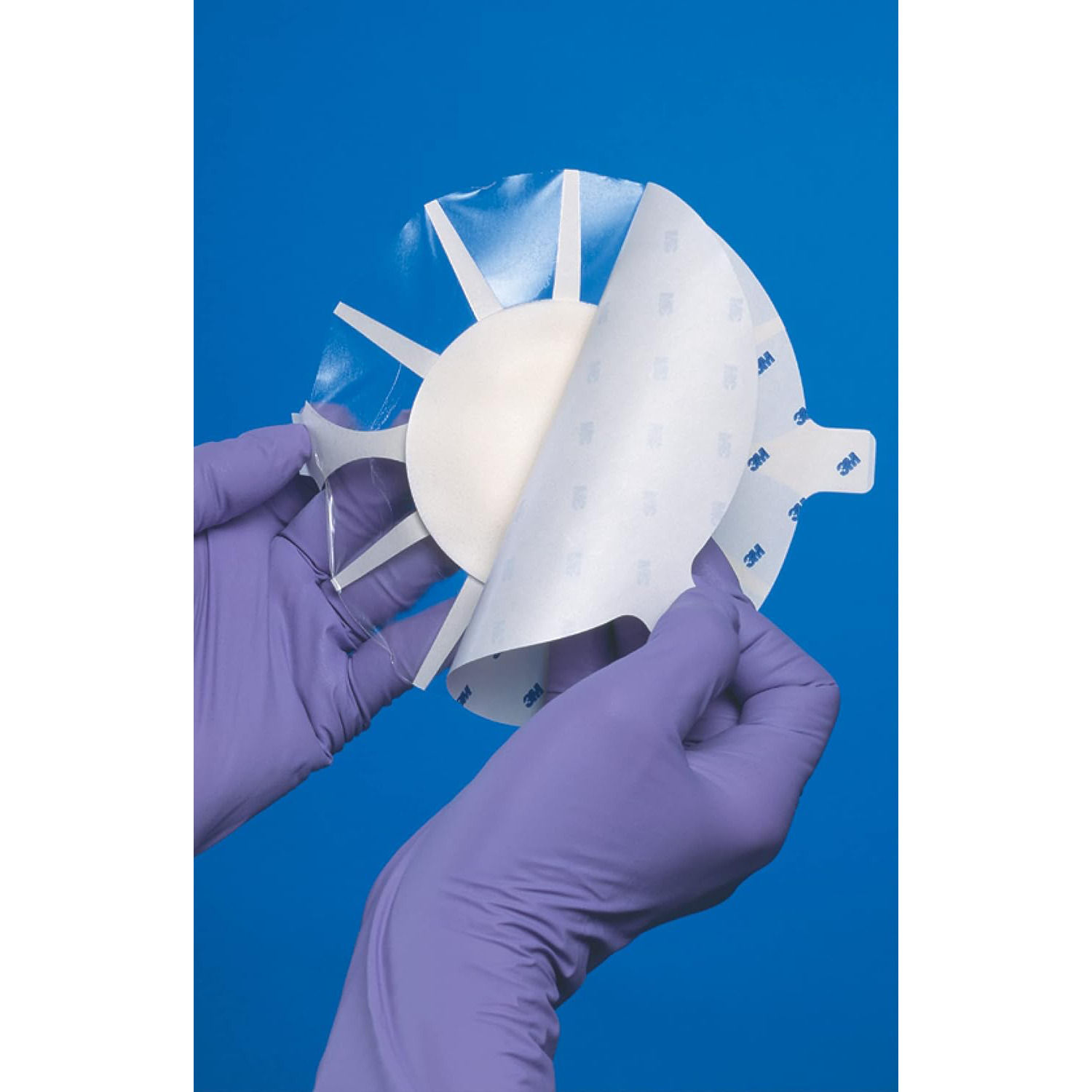 Medicazione adesiva in schiuma di poliuretano 3M TEGADERM FOAM ADHESIVE cm 14 x 14 (conf. 5 pz.)