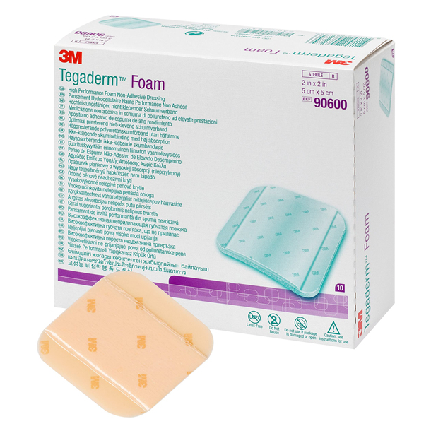 Medicazione sterile in schiuma di poliuretano TEGADERM FOAM cm 5 x 5 (conf. 10 pz.)