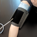 Sottobracciale monouso DISPO BAND per misuratori di pressione (conf. 1 rotolo)