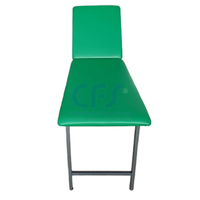 Lettino da visita BOLT con gambe pieghevoli - Verde