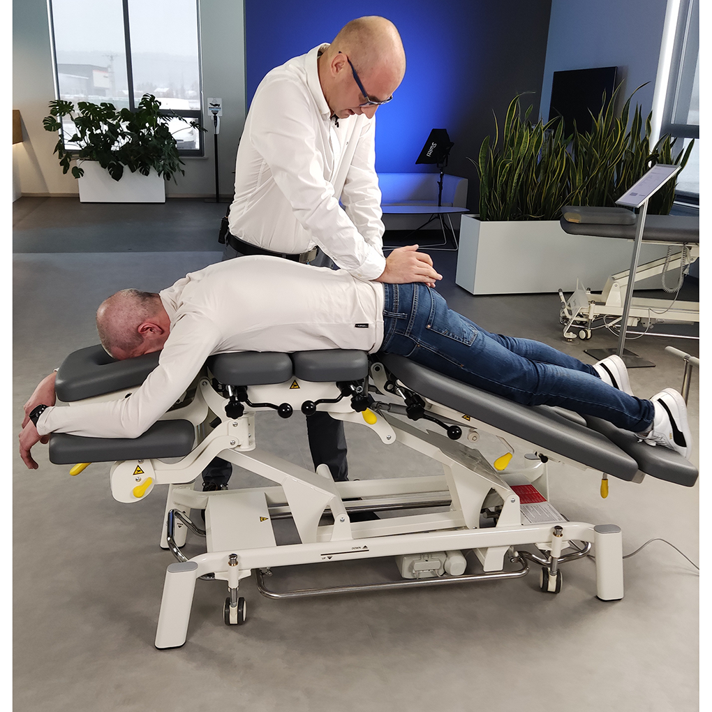 Lettino elettrico ad altezza variabile UPRIGHT CHIRO Z7 - Larghezza 56 cm