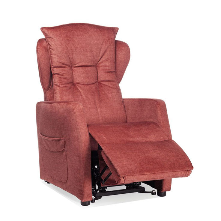 POSIZIONE TV Grazie all’apertura della pediera e allo schienale in posizione verticale, si ottiene una posizione ottimale per la visione della TV