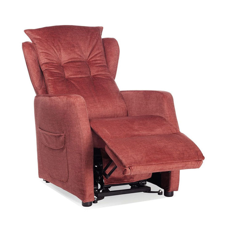 POSIZIONE RELAX Massima estensione di pediera e schienale con regolazione multipla per maggiore comfort