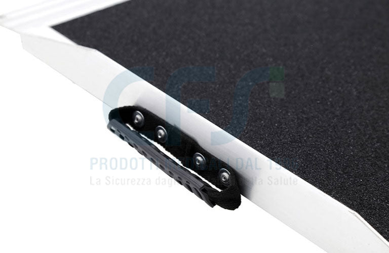 Rampa per disabili cm 61 - Lunghezza fissa - A pedana